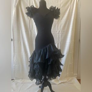 Preowned black ruffled layered dance outfit size 2-4
